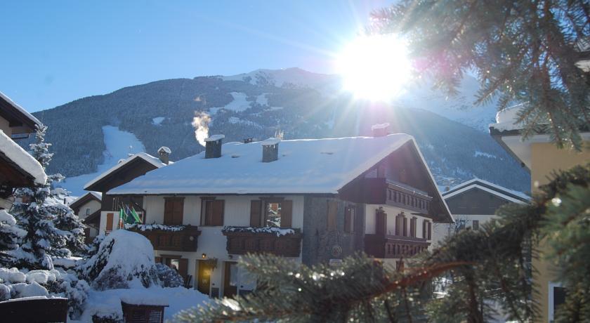 Chalet Gardenia Bormio Exterior foto