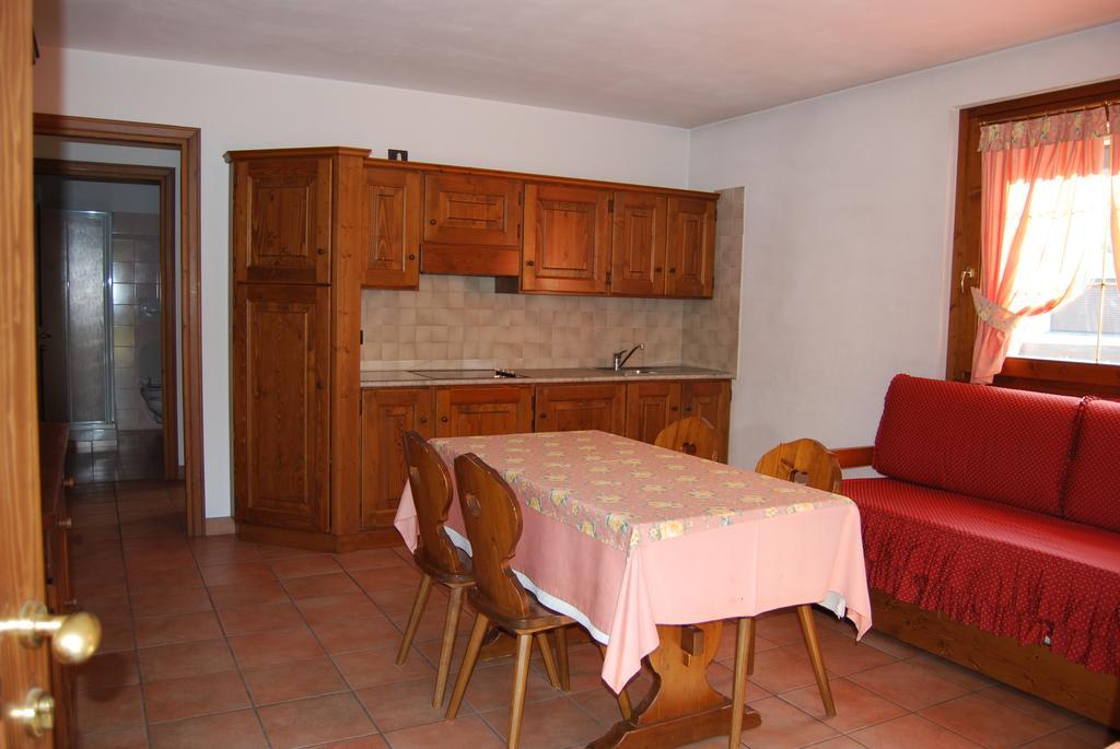 Chalet Gardenia Bormio Zimmer foto